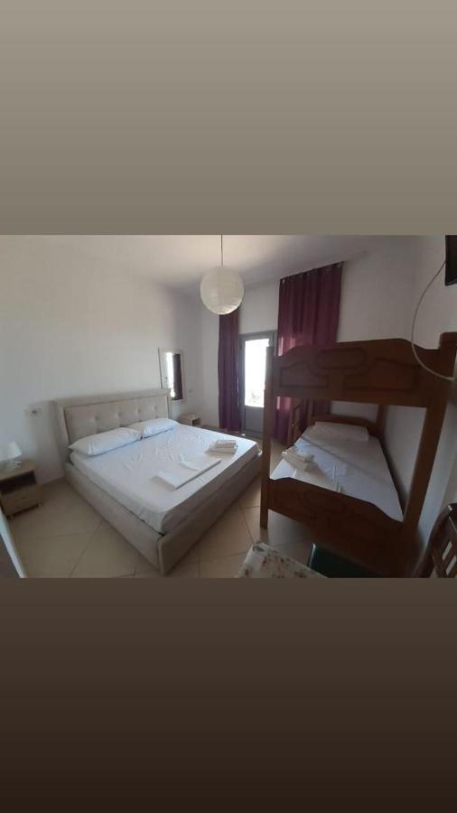 Bluflest Bed & Breakfast Dhërmi Exterior foto
