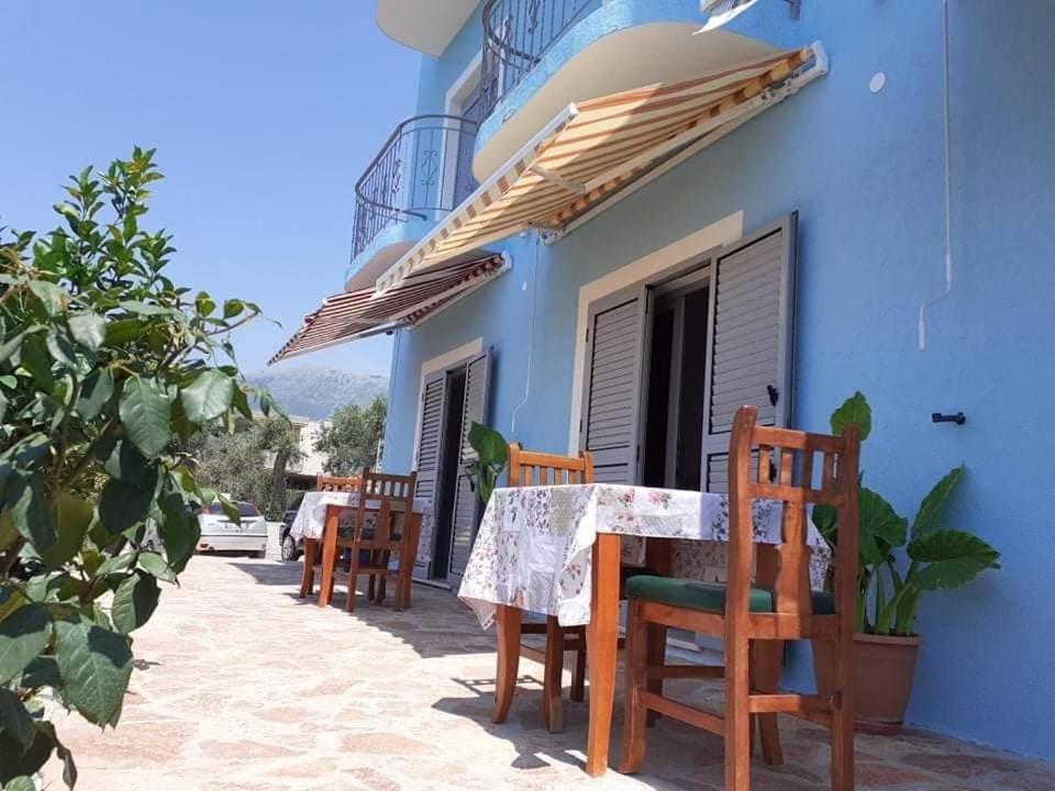 Bluflest Bed & Breakfast Dhërmi Exterior foto